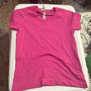 Lululemon Swiftly Tech short sleeve shirt 2.0 Magenta Purple